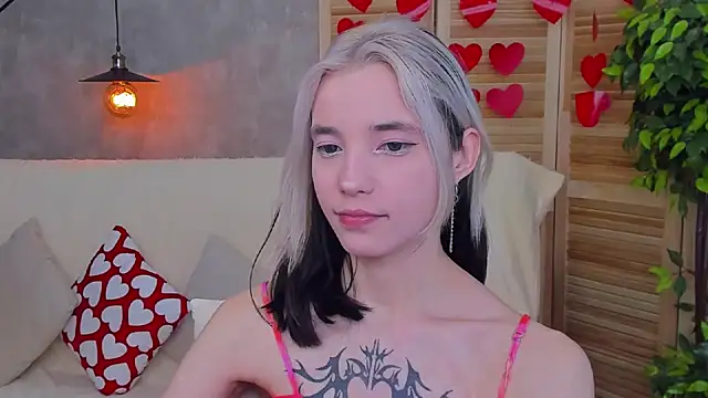 Snapshot of as1an_girlfriend chatting on February 16, 2025, 7:15 am as1an girlfriend online show from February 16, 2025, 7:15 am