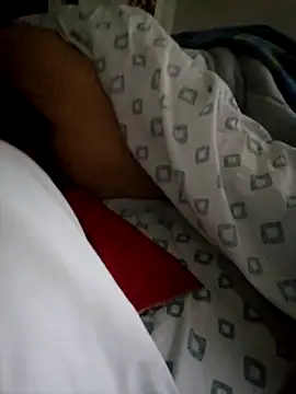 Snapshot of Lighto1 chatting on October 5, 2025, 11:52 am Lighto1 online show from October 5, 2025, 11:52 am