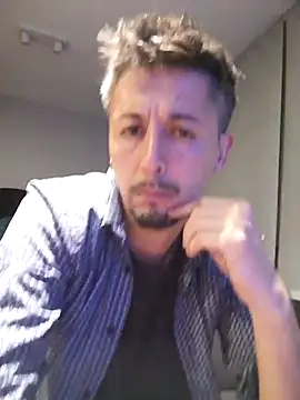 Lighto1 online show from April 16, 2026, 4:35 am