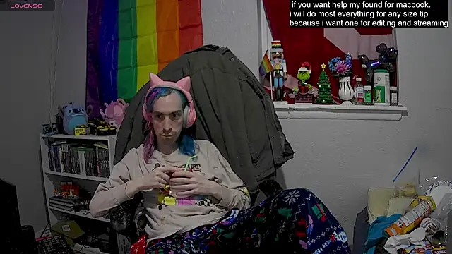 tallnerdyguy online show from February 19, 2025, 2:01 am