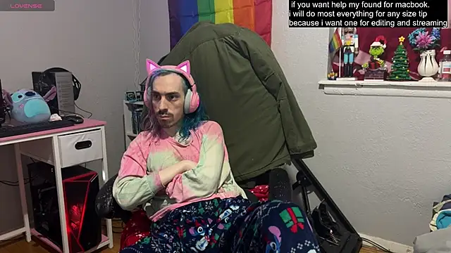 tallnerdyguy online show from March 3, 2025, 2:15 am