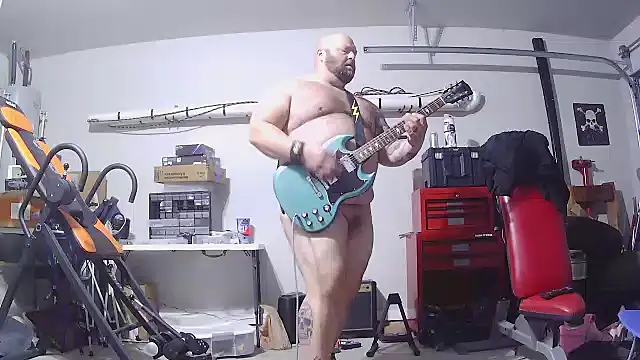 Strong Bear89 online show from February 9, 2026, 7:29 pm