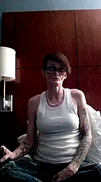 Snapshot of ivylee31 chatting on December 31, 2024, 1:15 am ivylee31 online show from December 31, 2024, 1:15 am