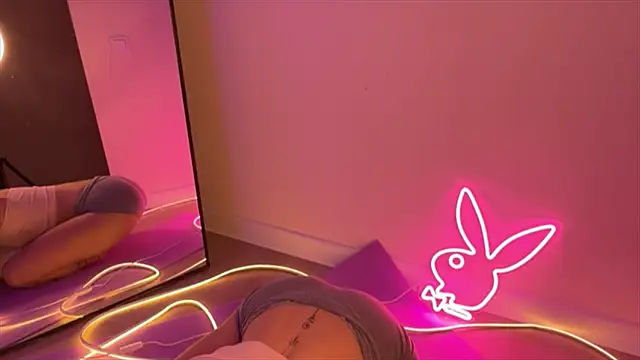 melissa grr online show from November 30, 2025, 9:08 pm