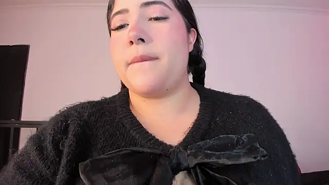 AmberiniHoffman online show from January 10, 2026, 11:56 am