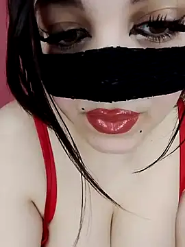 sexy-mariya online show from May 18, 2026, 2:45 pm