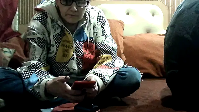 AlanaLaDream online show from February 2, 2026, 6:06 pm