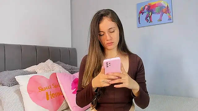 naughtyloverss online show from October 20, 2025, 2:39 pm