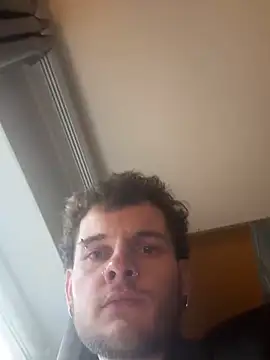 Snapshot of janberlin chatting on December 23, 2025, 11:08 am janberlin online show from December 23, 2025, 11:08 am