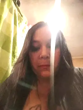 sara pineros online show from November 19, 2025, 7:58 pm