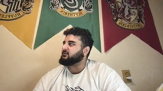 Snapshot of teddy_alan chatting on October 16, 2025, 10:33 pm teddy alan online show from October 16, 2025, 10:33 pm