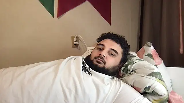 Snapshot of teddy_alan chatting on October 17, 2025, 12:30 pm teddy alan online show from October 17, 2025, 12:30 pm