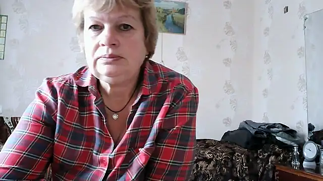 Ettie Tonia online show from October 30, 2025, 8:49 am