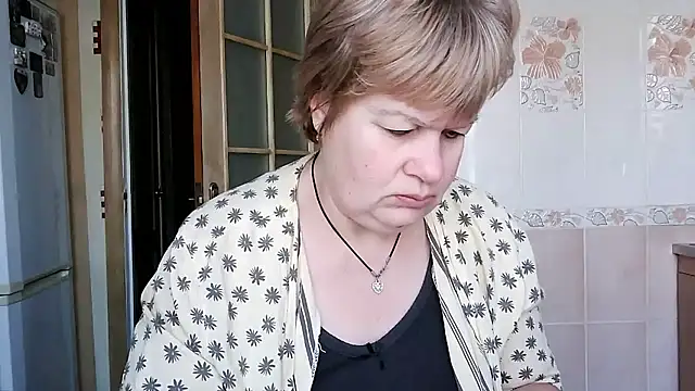 Ettie Tonia online show from January 10, 2026, 7:21 am