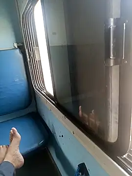 Snapshot of 1010SumiT chatting on March 14, 2025, 6:42 am 1010SumiT online show from March 14, 2025, 6:42 am