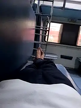 Snapshot of 1010SumiT chatting on October 28, 2025, 12:41 pm 1010SumiT online show from October 28, 2025, 12:41 pm