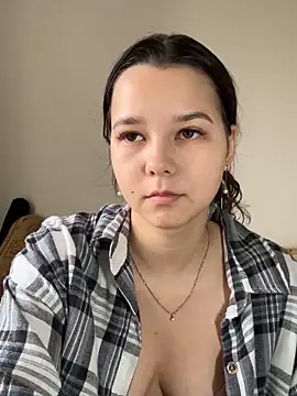 PoppyRobinson online show from December 31, 2024, 8:26 am