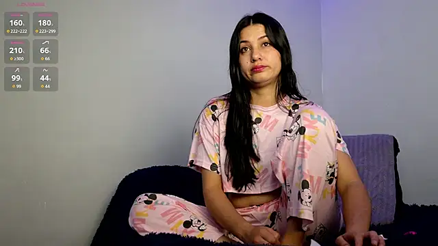 Snapshot of gigilovedback chatting on February 1, 2026, 3:10 pm gigilovedback online show from February 1, 2026, 3:10 pm