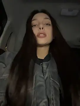 Cherry    Pie online show from October 27, 2025, 7:29 pm