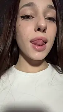 Cherry    Pie online show from November 8, 2025, 9:35 pm