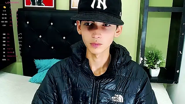 ttimy x boy online show from January 11, 2025, 9:25 pm