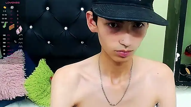 ttimy x boy online show from January 21, 2025, 2:43 am