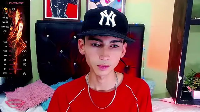 ttimy x boy online show from February 21, 2025, 11:54 pm