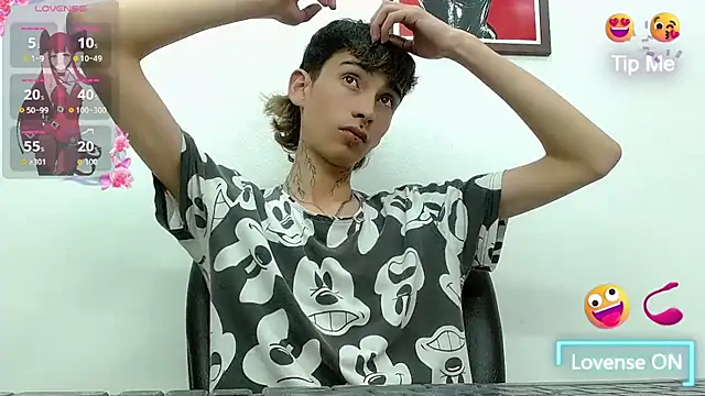 ttimy x boy online show from October 23, 2025, 3:28 am