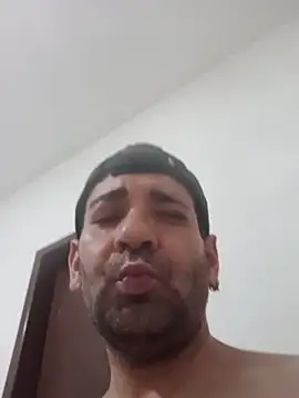 Gostozim7 online show from November 18, 2025, 4:55 pm