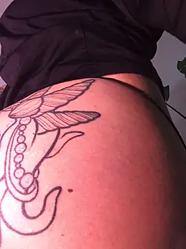 Miss oliviaa online show from December 16, 2024, 10:45 pm