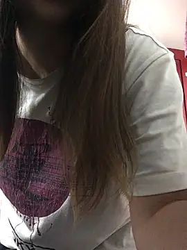 Miss oliviaa online show from December 29, 2024, 5:22 pm