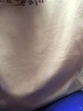 Miss oliviaa online show from January 18, 2025, 12:47 pm