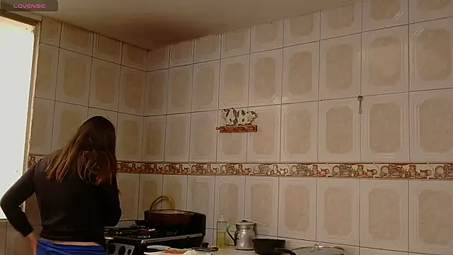 Miss oliviaa online show from January 18, 2025, 3:49 pm