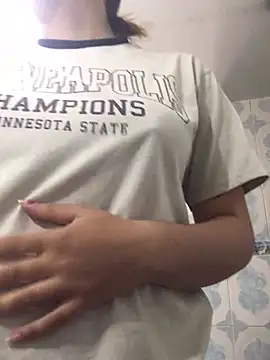 Miss oliviaa online show from January 22, 2025, 4:55 pm