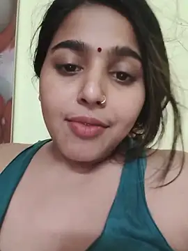 Snapshot of Sweet-Rani chatting on June 12, 2026, 8:19 pm Sweet-Rani online show from June 12, 2026, 8:19 pm