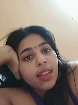 Snapshot of Sweet-Rani chatting on July 3, 2026, 4:57 pm Sweet-Rani online show from July 3, 2026, 4:57 pm