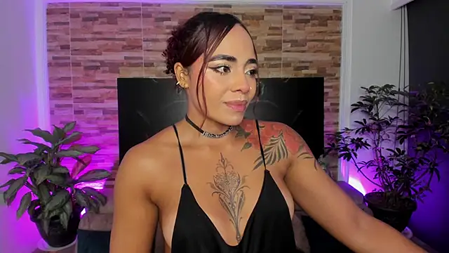 emilyfitness online show from June 10, 2026, 12:00 am