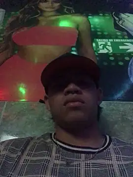 Snapshot of logannth chatting on February 27, 2026, 4:56 am logannth online show from February 27, 2026, 4:56 am