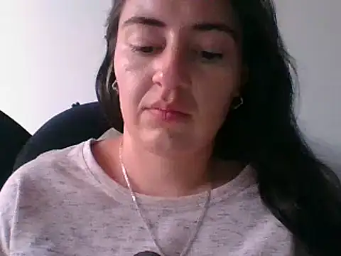  karlie kloss  online show from January 26, 2025, 10:24 pm