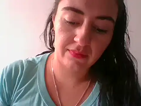  karlie kloss  online show from February 1, 2025, 8:58 pm