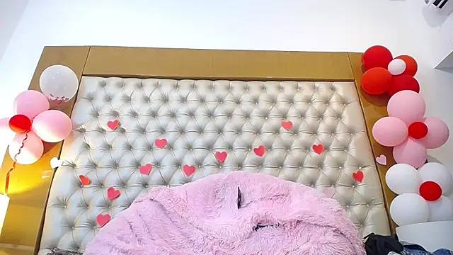 MegannMyerss online show from February 19, 2025, 1:40 am