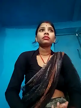 Snapshot of Nisha_Cute chatting on October 19, 2025, 7:42 am Nisha Cute online show from October 19, 2025, 7:42 am