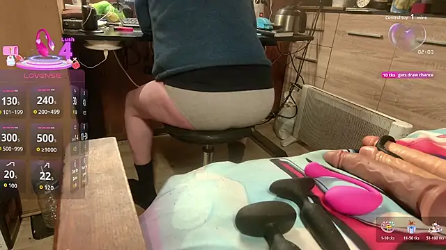 misteryman1956 online show from November 18, 2025, 6:51 am