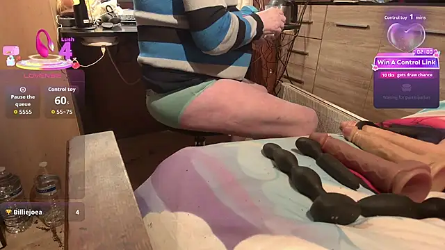 misteryman1956 online show from January 5, 2026, 5:27 pm