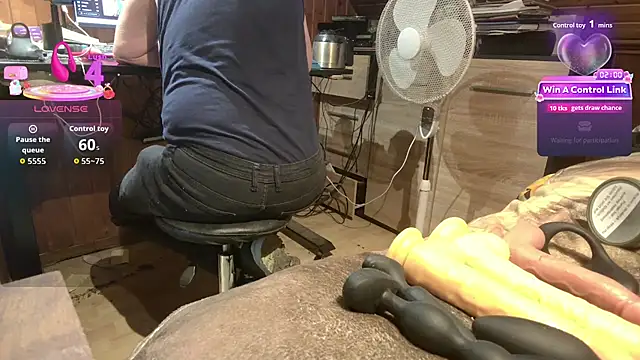 misteryman1956 online show from July 13, 2026, 5:10 am