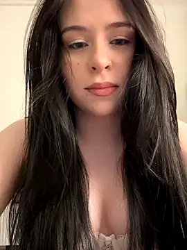  SweetCandyy online show from December 14, 2025, 8:24 pm