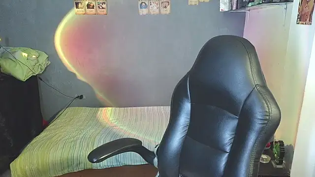 kairozz online show from March 8, 2025, 4:17 pm