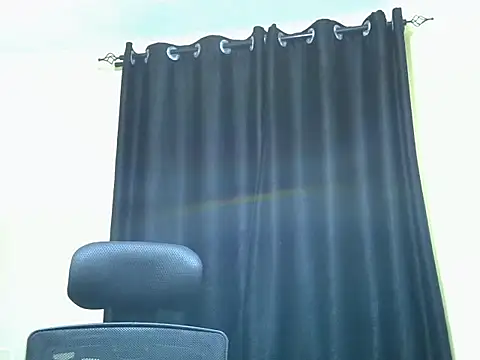 Snapshot of Horny-slut_ chatting on November 3, 2025, 7:48 pm Horny-slut online show from November 3, 2025, 7:48 pm