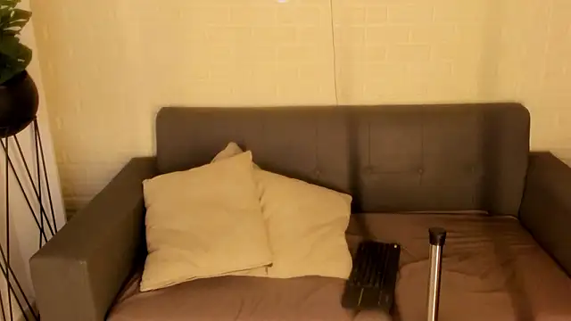 Snapshot of karina_gomez_18 chatting on January 18, 2026, 11:47 am karina gomez 18 online show from January 18, 2026, 11:47 am