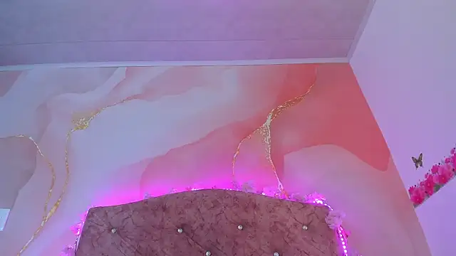 Bella  sweet online show from February 5, 2025, 6:59 pm